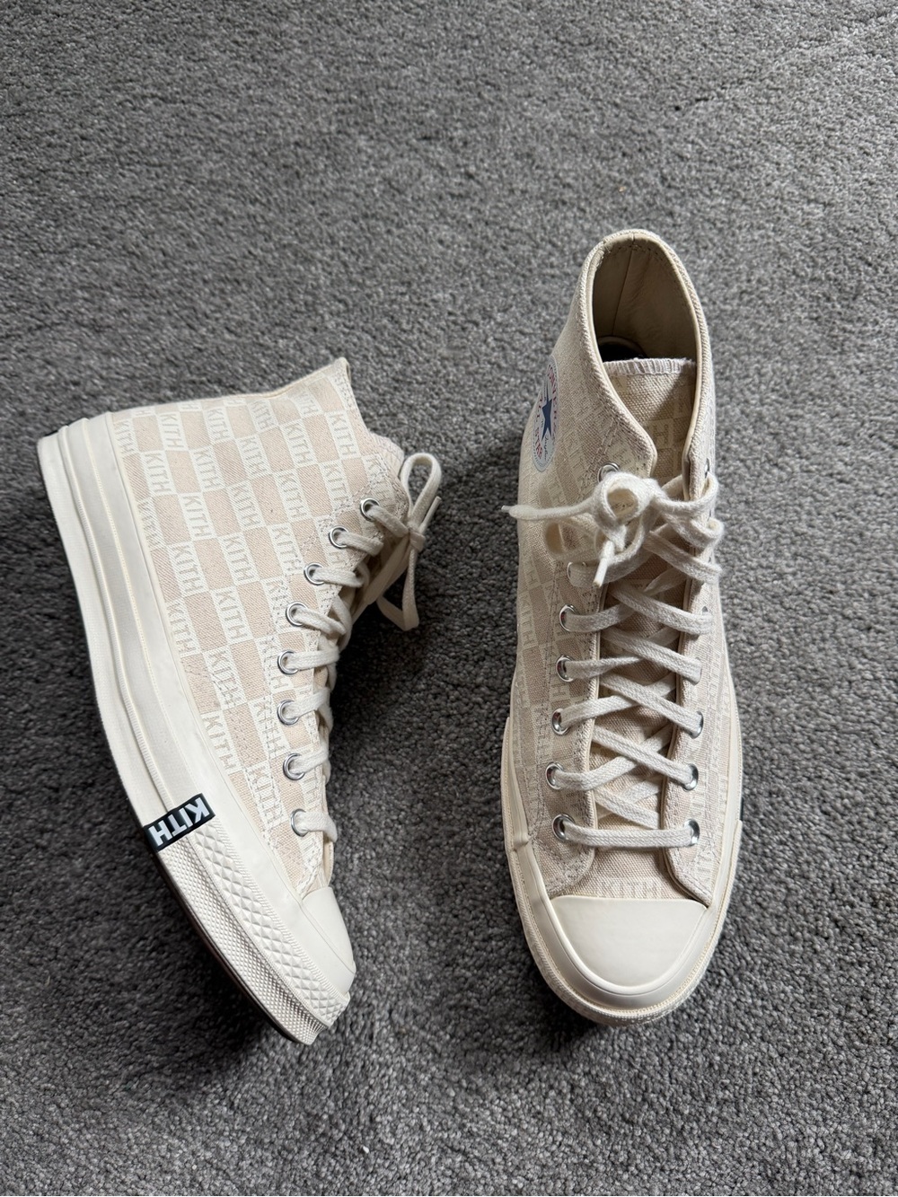 Size 9 Mens/11 Womens Converse Kith x Chuck 70 High Natural Monogram - Picture 1 of 9
